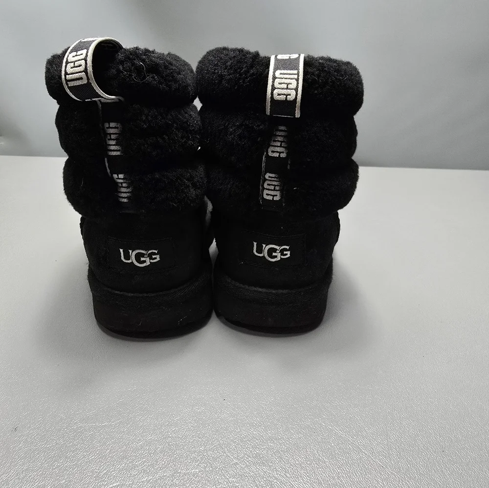 UGG Girls black ankle boots girls size 2